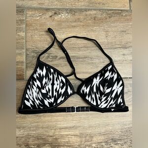 VS Black and White Geometric Bikini Top